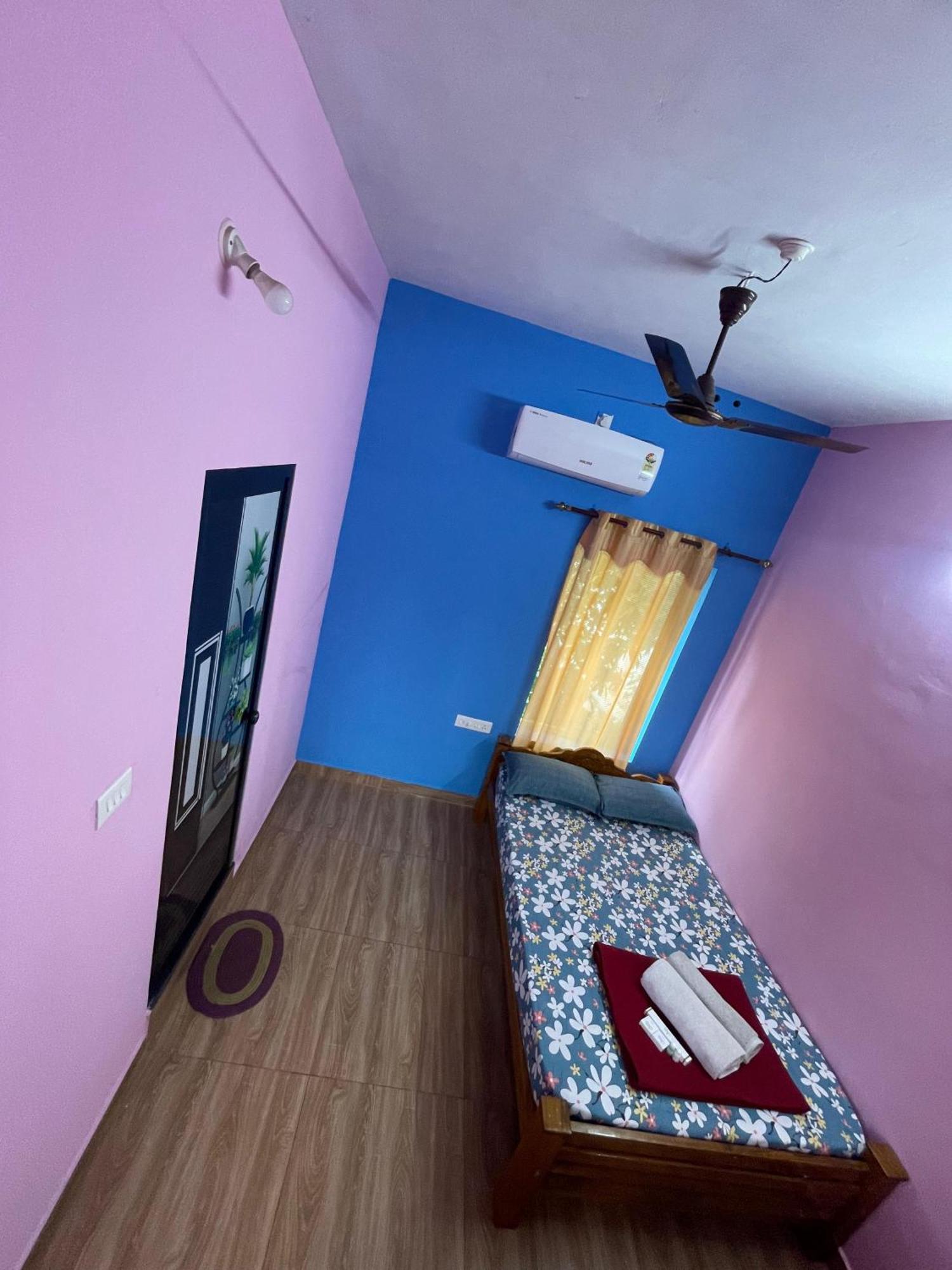 Hostelexp, Varkala - A Beach Town Hostel 외부 사진